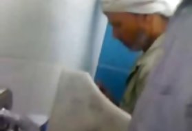 देखें ऑनलाइन अश्लील में स्नानघर अश्लील मिस्र 5 से 1